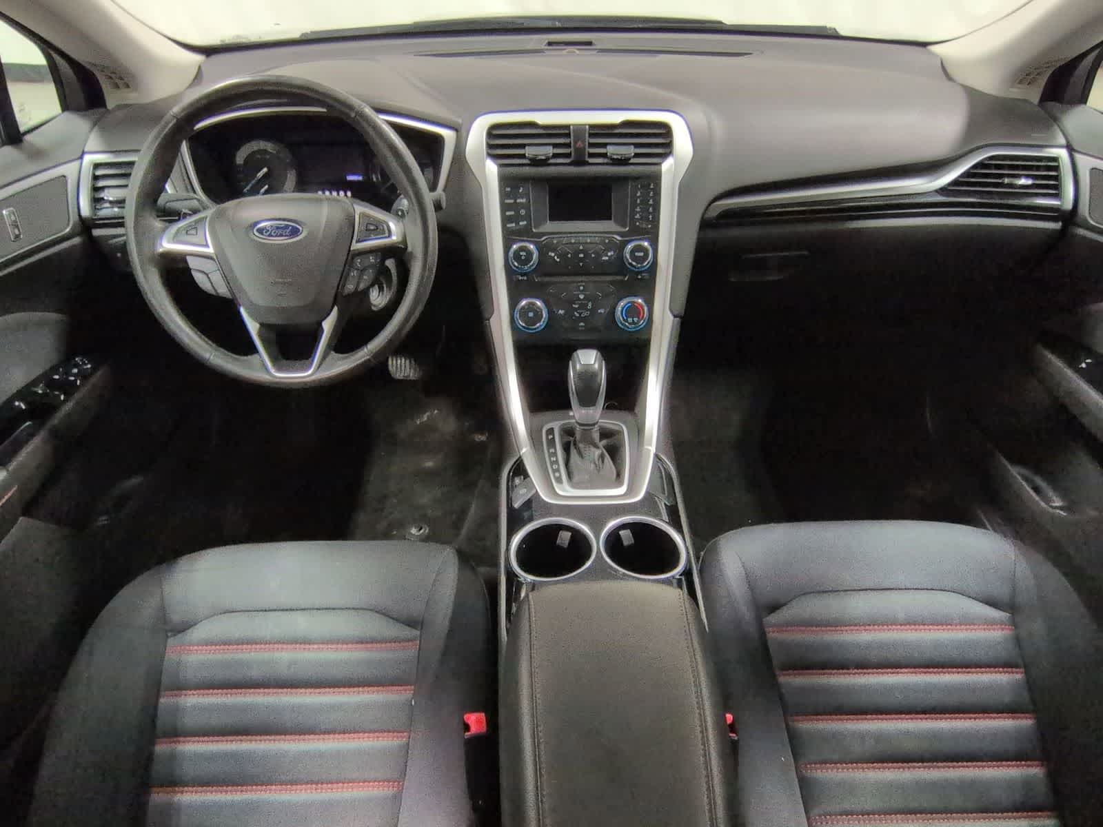 Thumbnail: 2013 Ford Fusion - 16