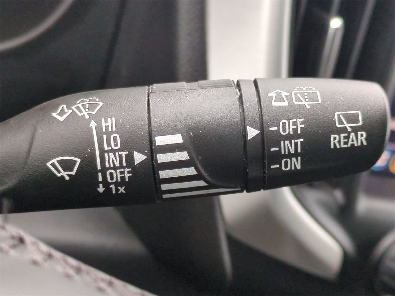 Thumbnail: 2023 GMC Terrain - 25