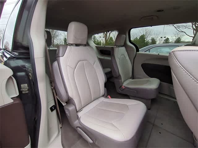 2018 Chrysler Pacifica Touring 20