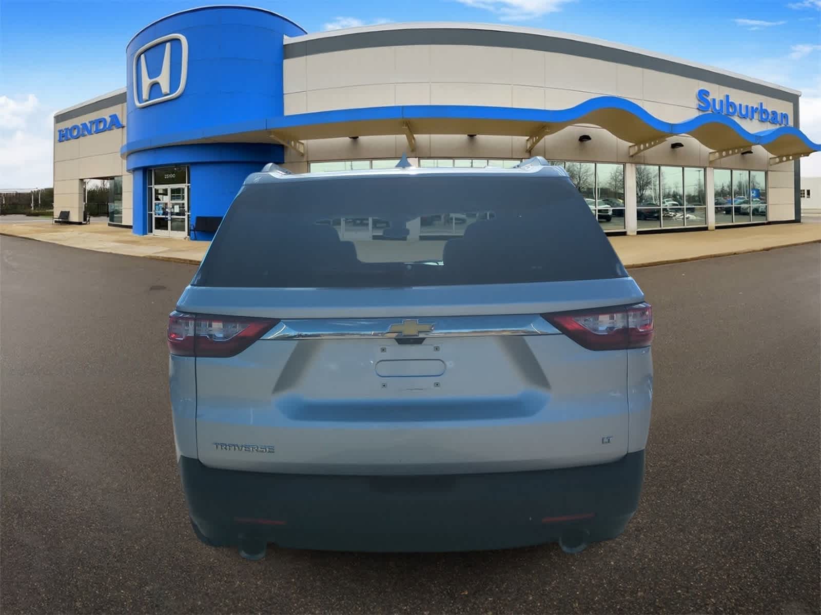 Thumbnail: 2018 Chevrolet Traverse - 7