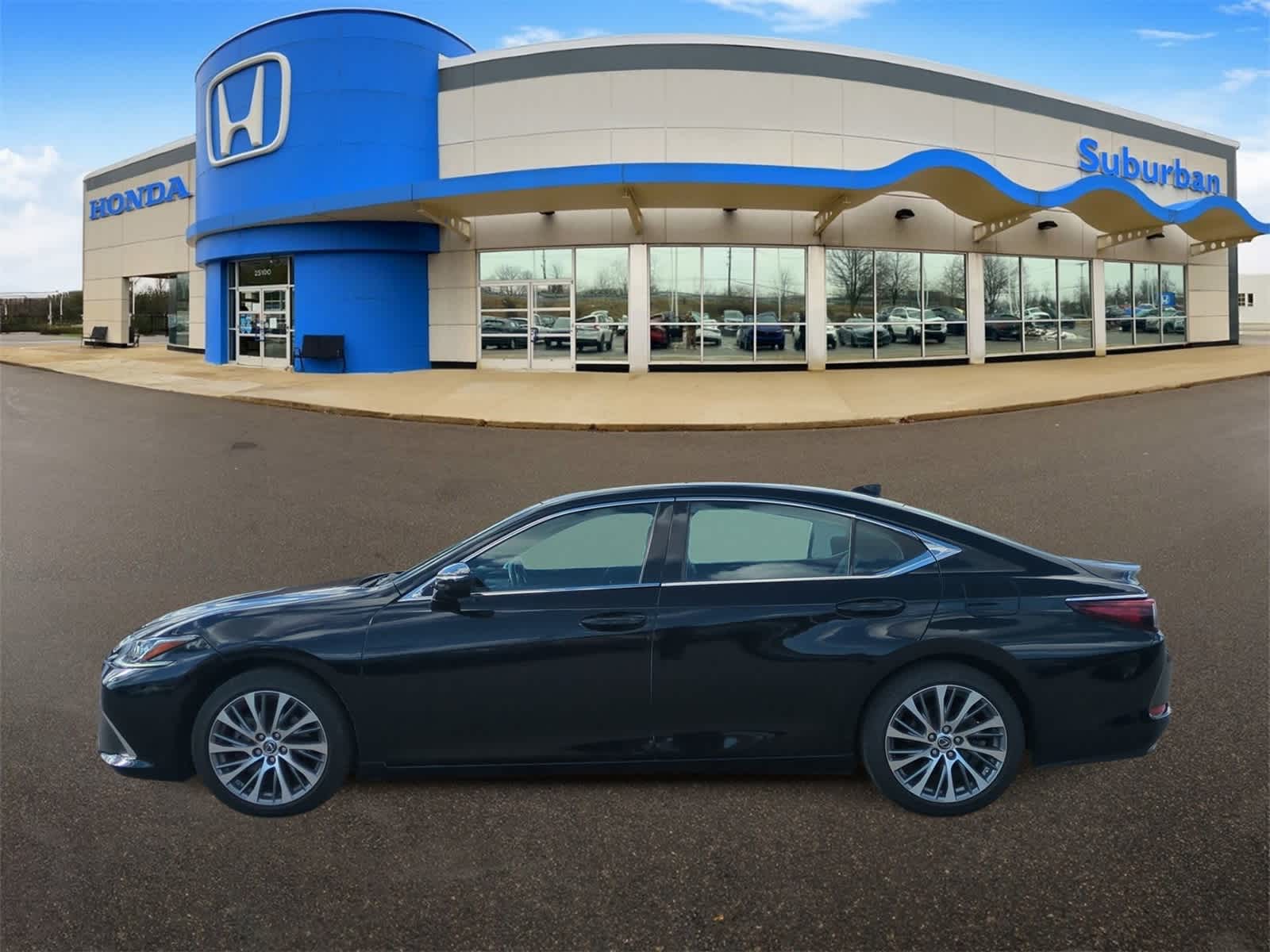 Thumbnail: 2020 Lexus ES - 5