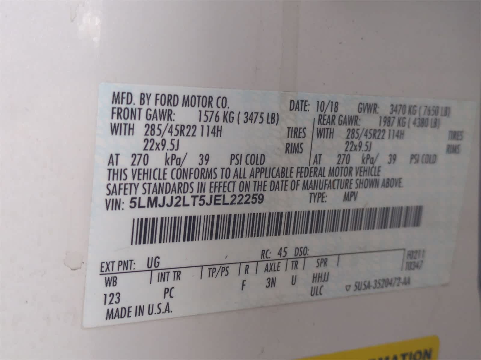 Thumbnail: 2018 Lincoln Navigator - 39