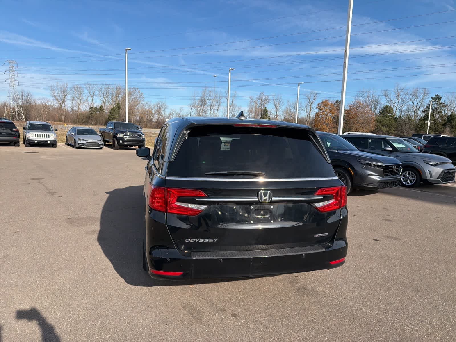 Thumbnail: 2023 Honda Odyssey - 21