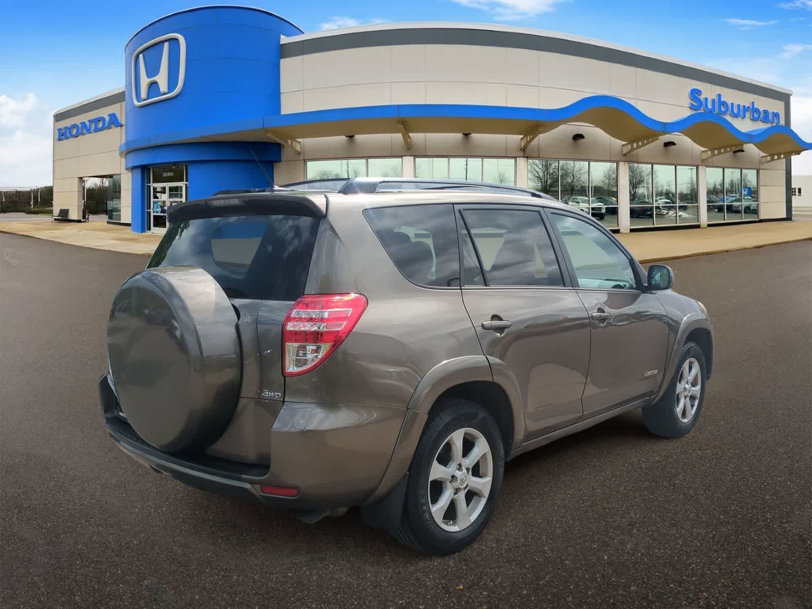 Thumbnail: 2012 Toyota RAV4 - 8
