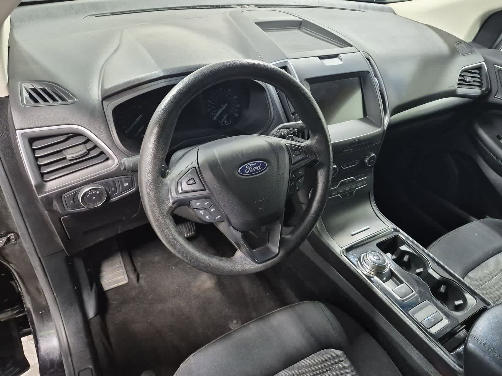 Thumbnail: 2020 Ford Edge - 10