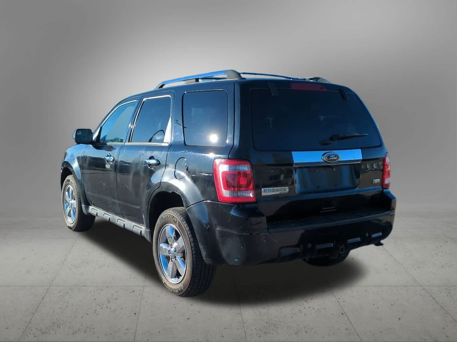 Thumbnail: 2012 Ford Escape - 4