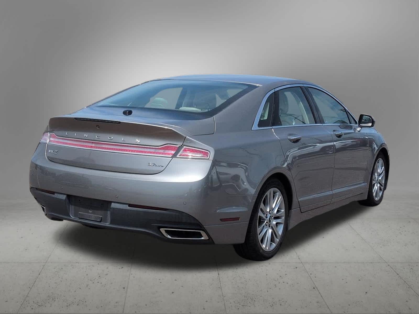 Thumbnail: 2015 Lincoln MKZ - 6