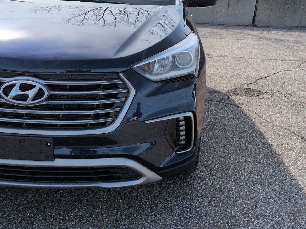 Thumbnail: 2017 Hyundai Santa Fe - 10