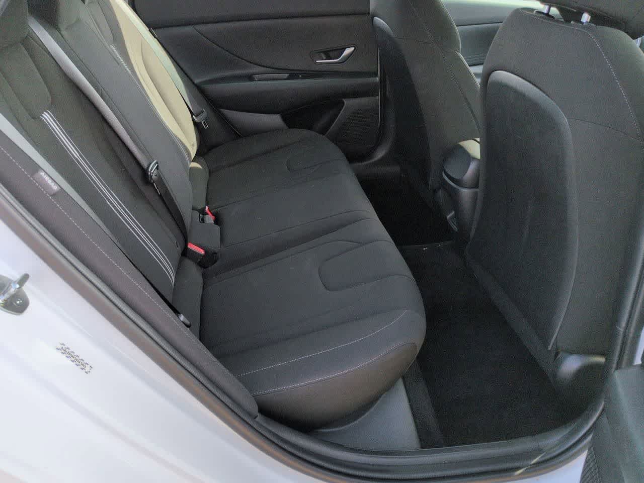 Thumbnail: 2024 Hyundai Elantra - 20