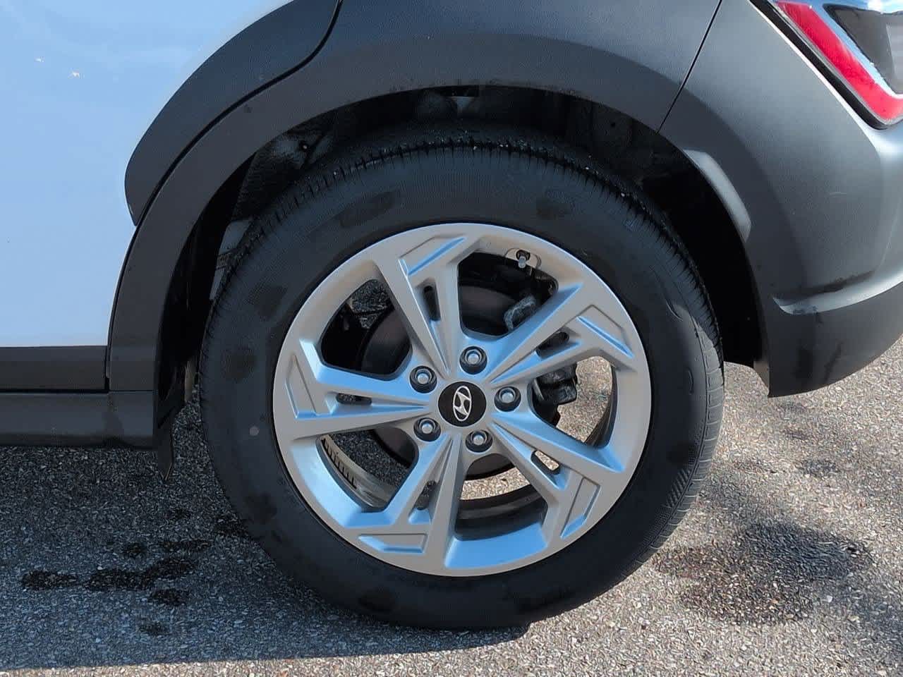 Thumbnail: 2023 Hyundai Kona - 10