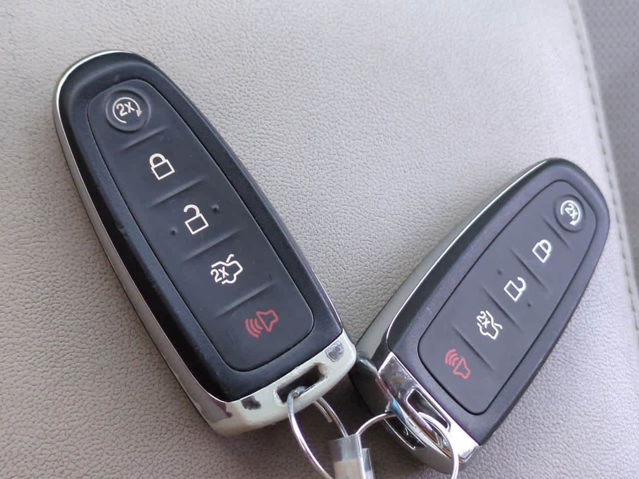 Thumbnail: 2013 Lincoln MKX - 35