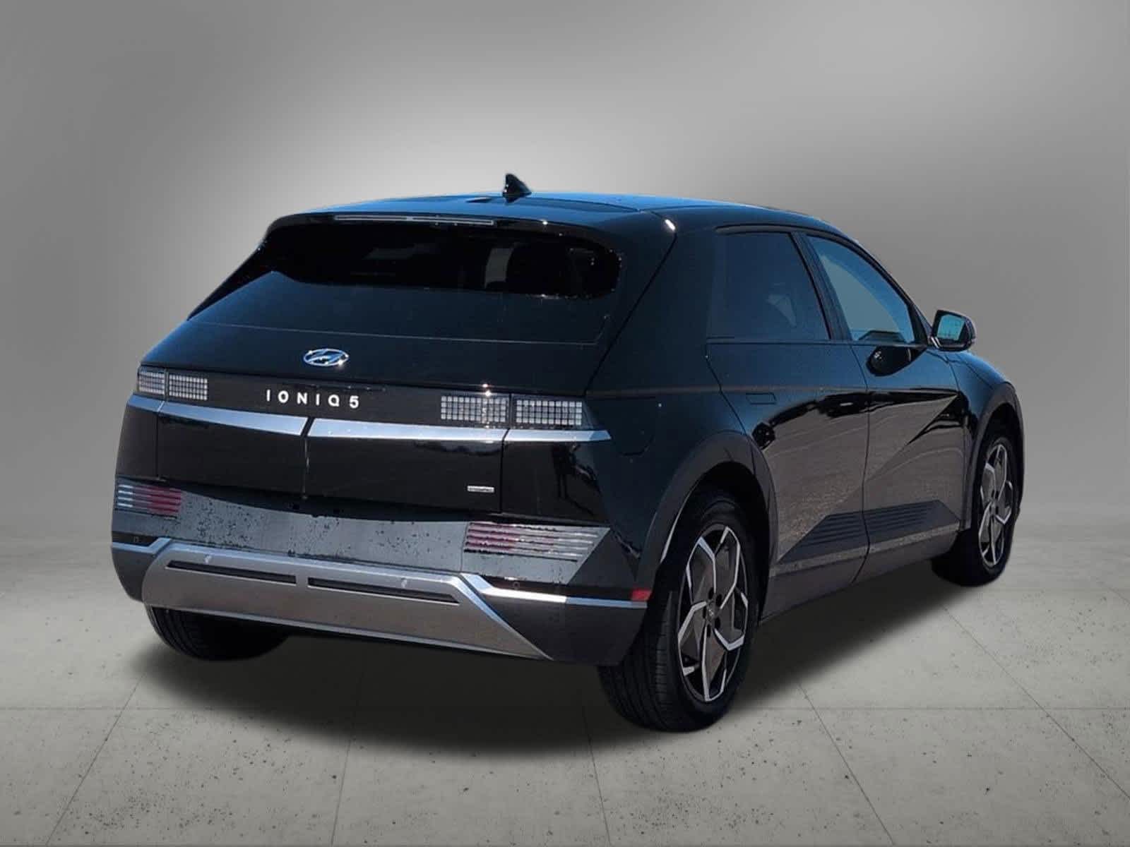 Thumbnail: 2024 Hyundai Ioniq 5 - 6