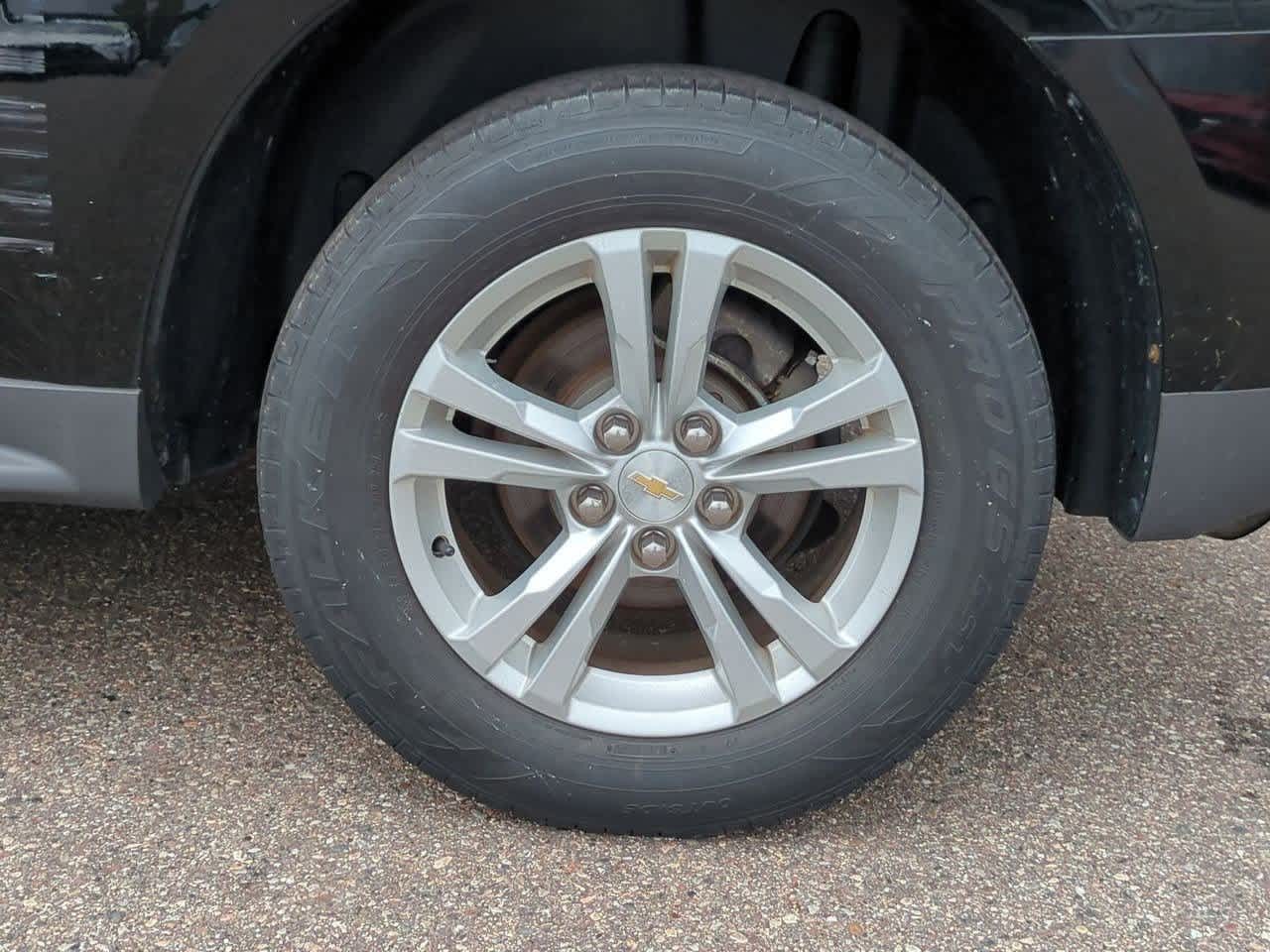 Thumbnail: 2016 Chevrolet Equinox - 12