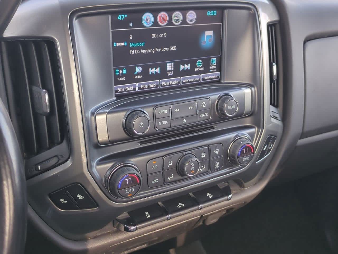 Thumbnail: 2017 Chevrolet Silverado 2500 - 26