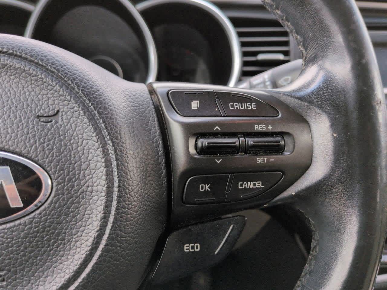 Thumbnail: 2015 Kia Optima - 25