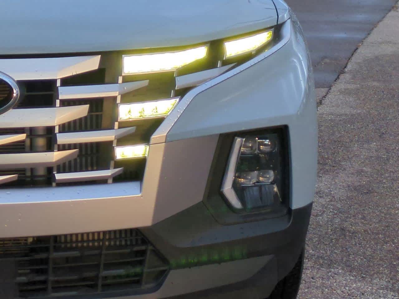 Thumbnail: 2023 Hyundai Santa Cruz - 10