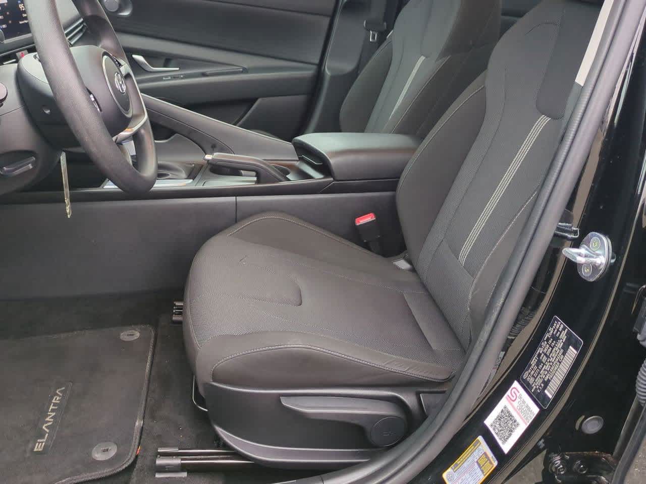 Thumbnail: 2023 Hyundai Elantra - 15