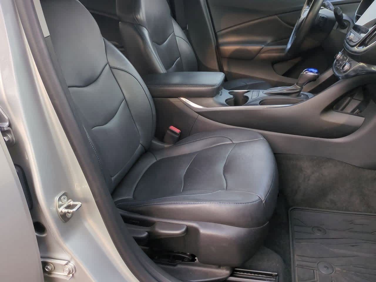 Thumbnail: 2017 Chevrolet Volt - 19