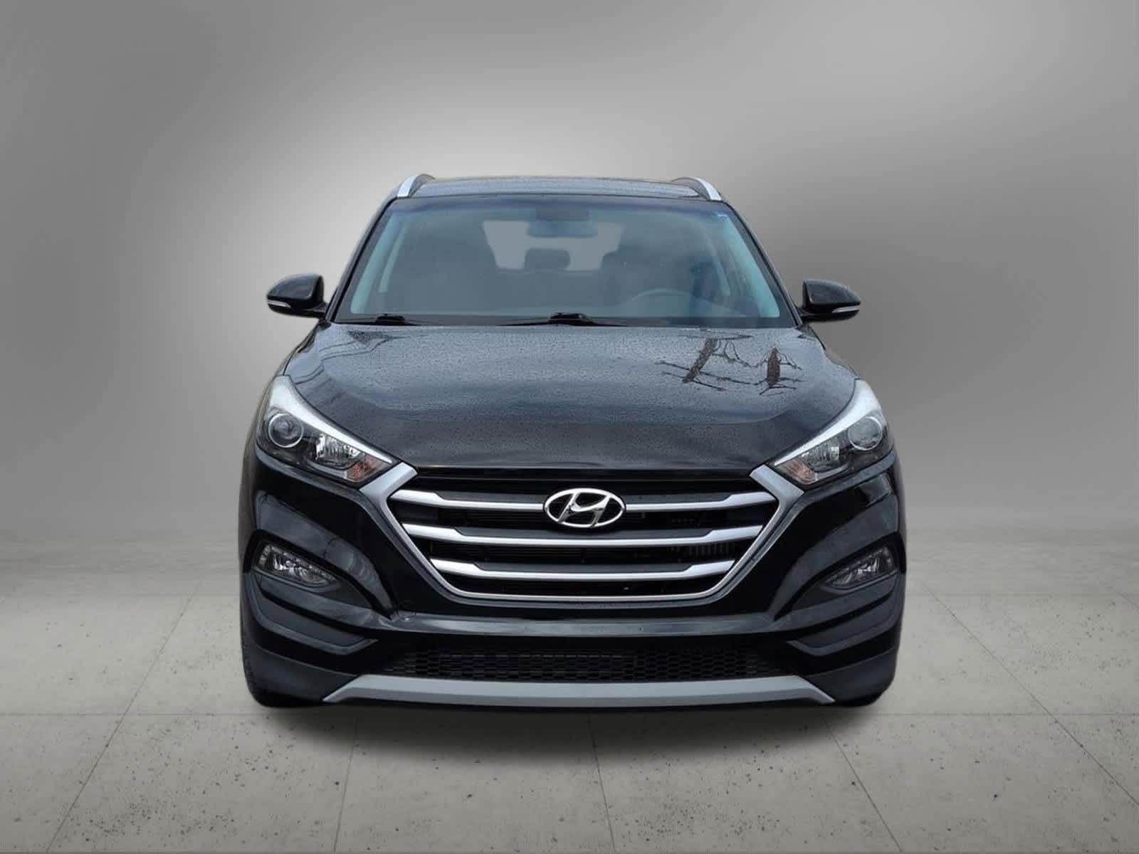 Thumbnail: 2017 Hyundai Tucson - 9