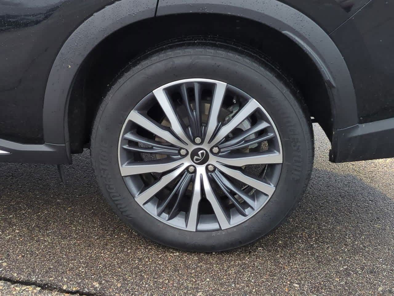 Thumbnail: 2023 INFINITI QX60 - 13