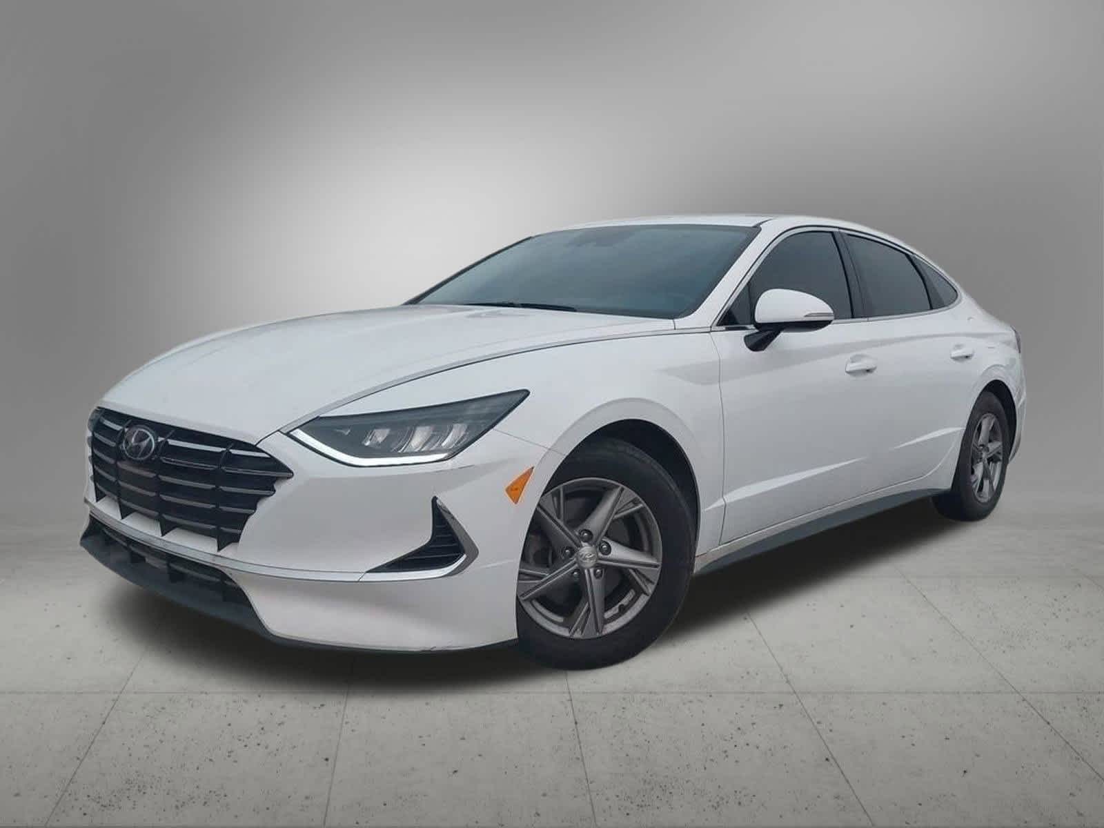 2023 Hyundai Sonata SE Hero Image