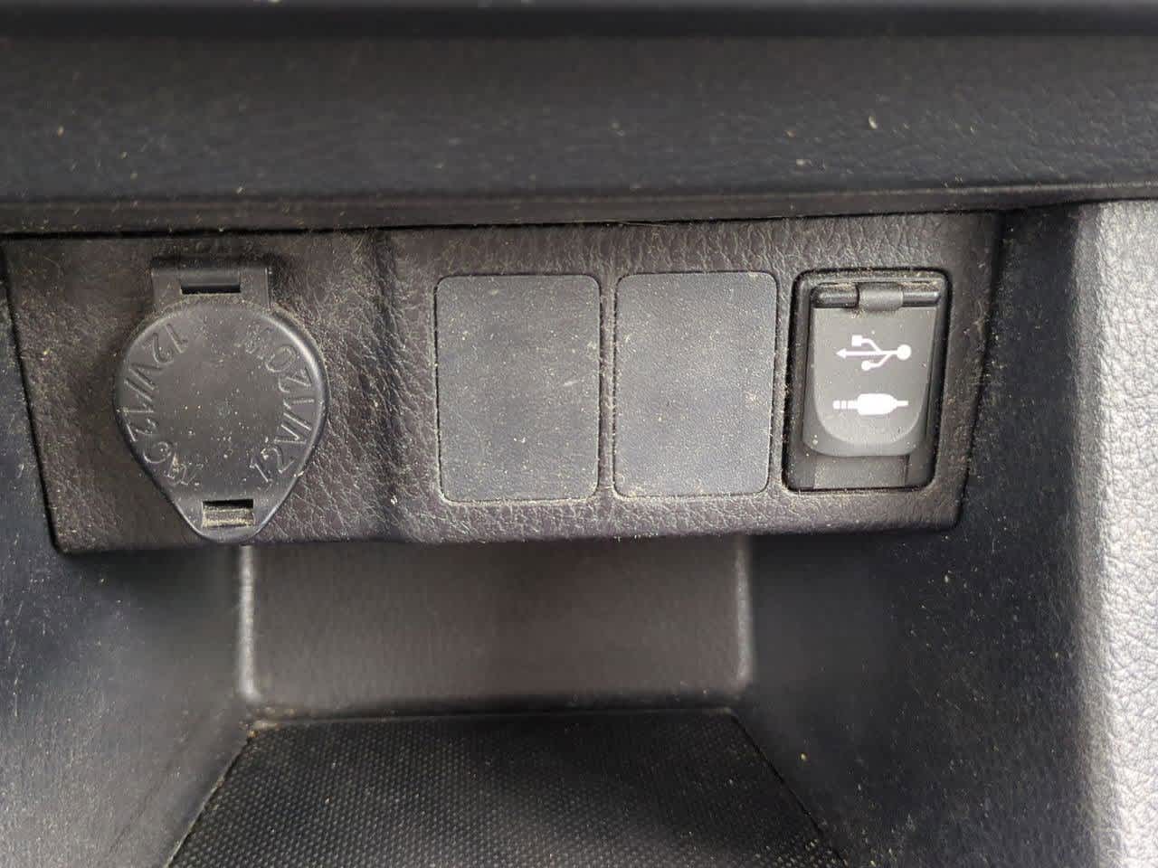 Thumbnail: 2016 Toyota Corolla - 28