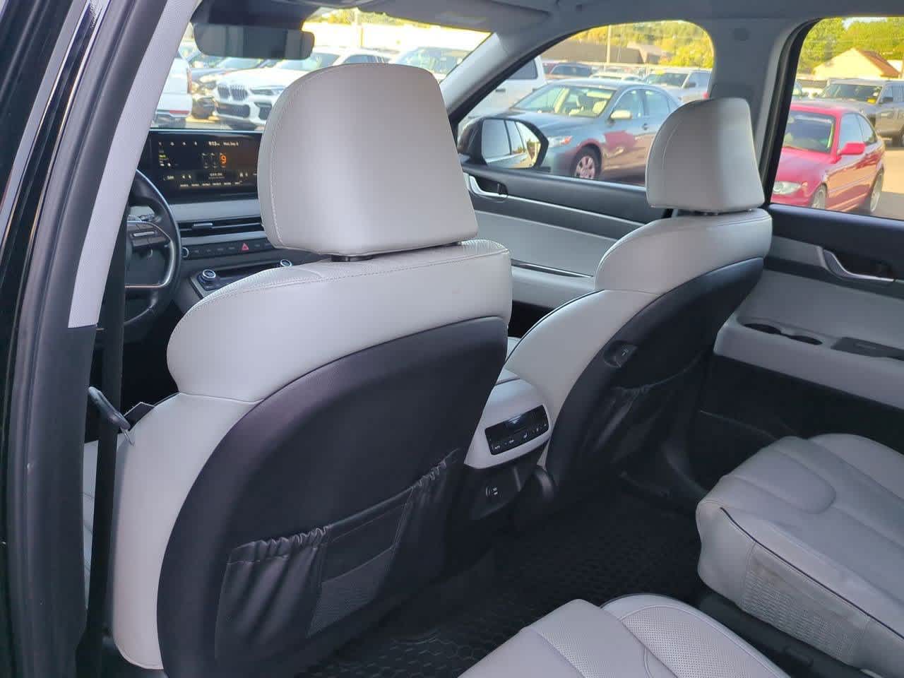 Thumbnail: 2023 Hyundai Palisade - 17