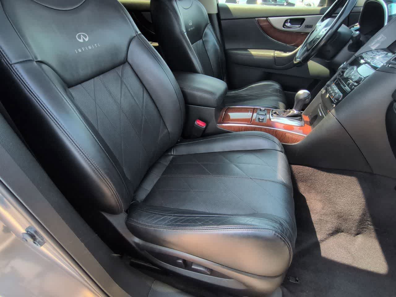 Thumbnail: 2012 INFINITI FX35 - 21