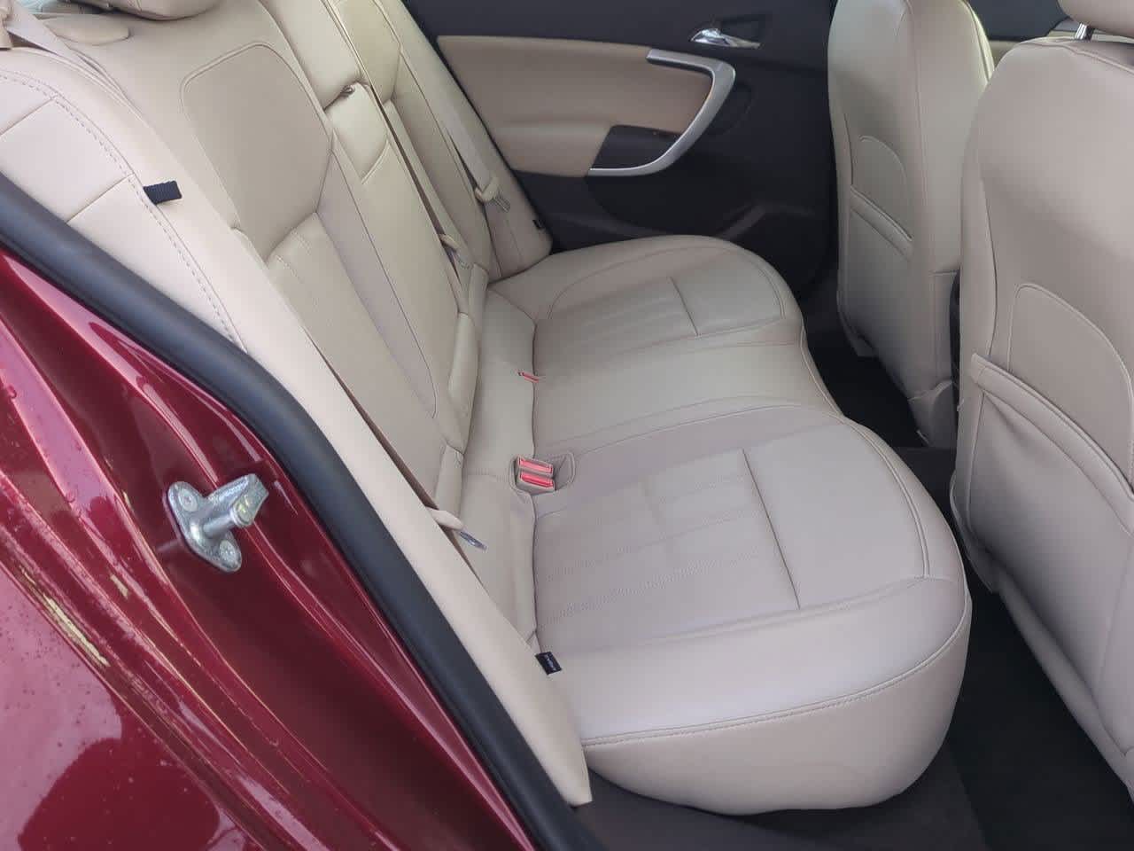 Thumbnail: 2017 Buick Regal - 20