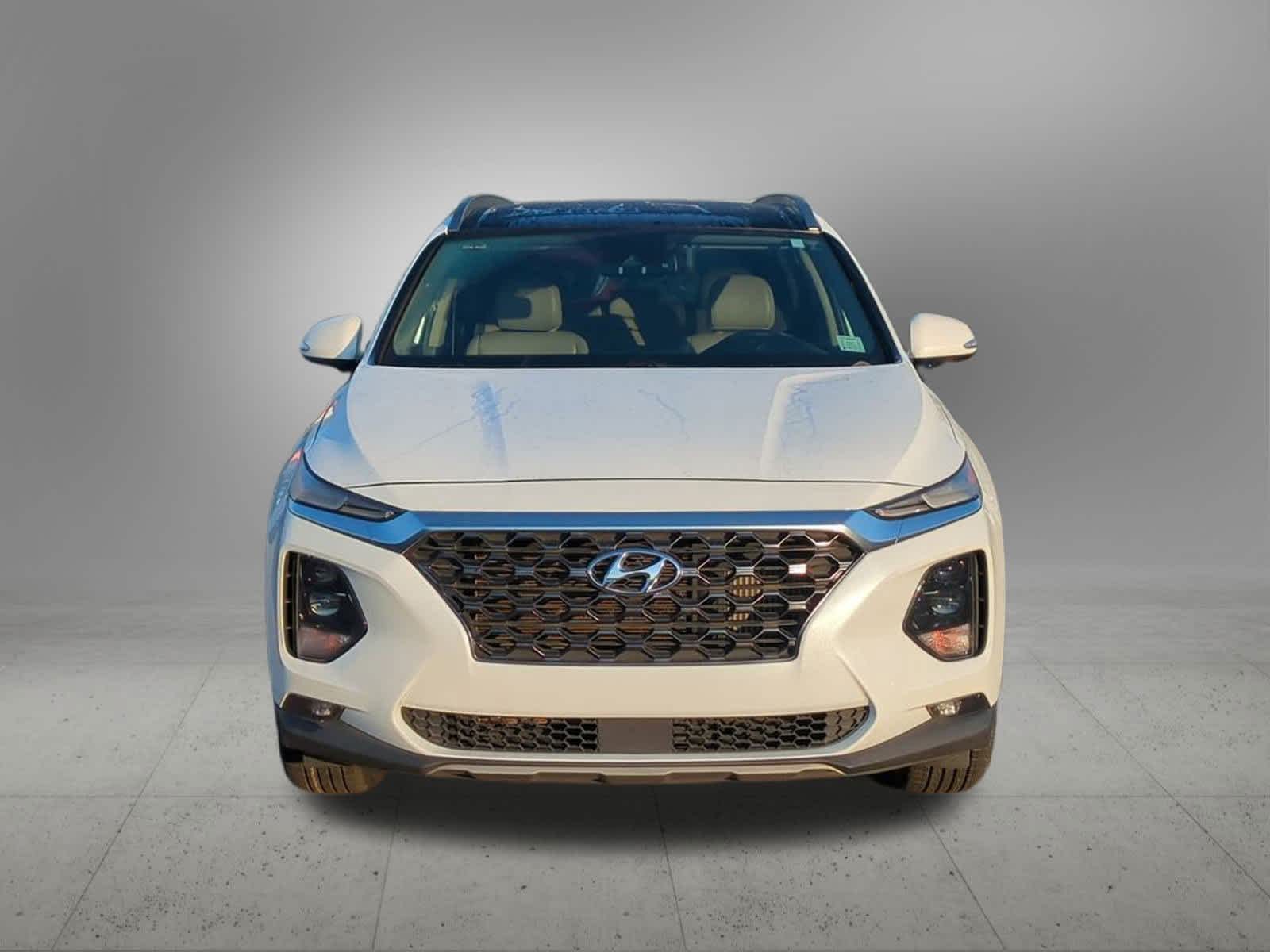 Thumbnail: 2019 Hyundai Santa Fe - 9