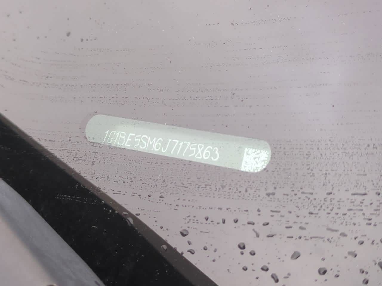 Thumbnail: 2018 Chevrolet Cruze - 33