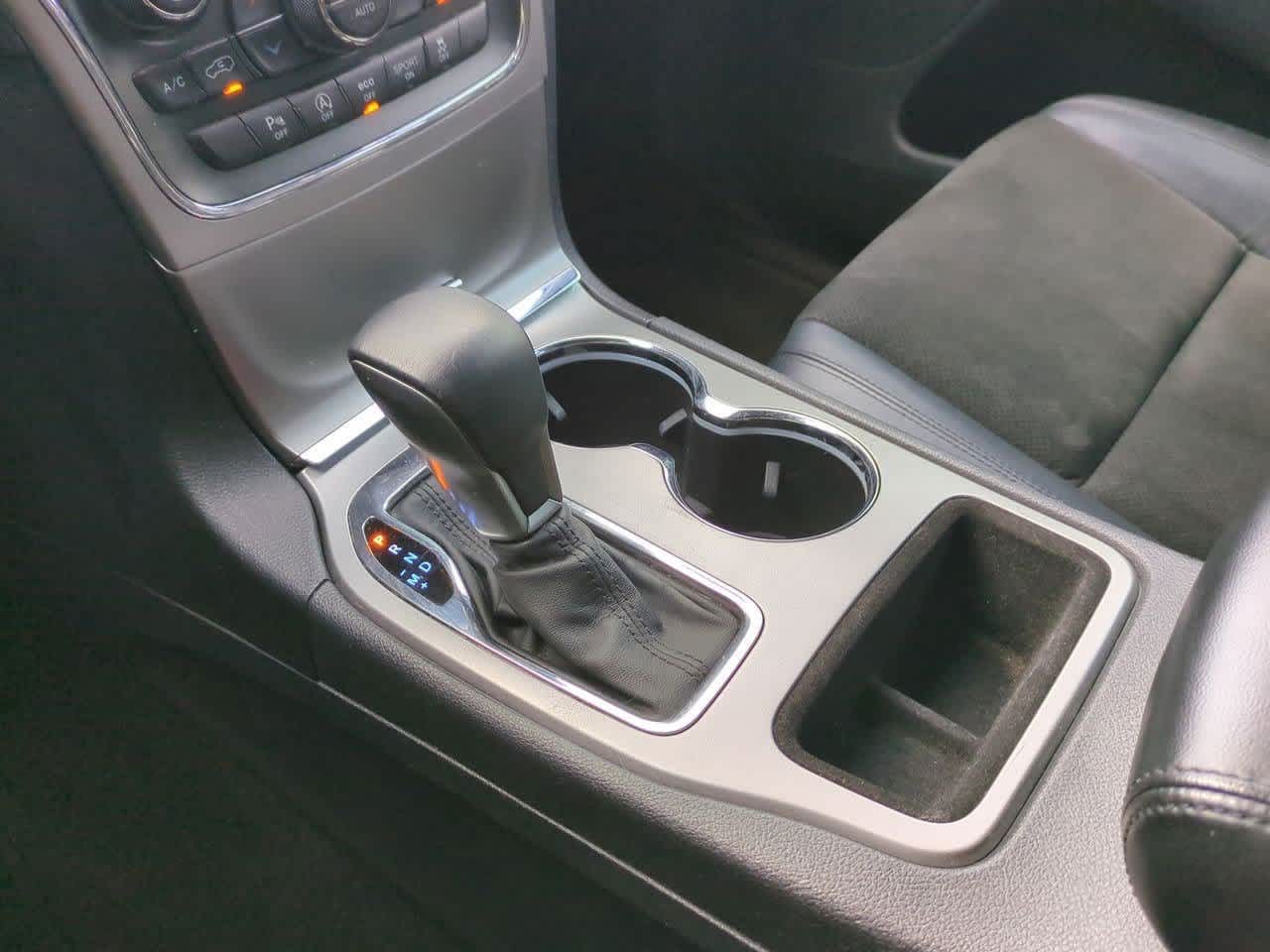 Thumbnail: 2018 Jeep Grand Cherokee - 30