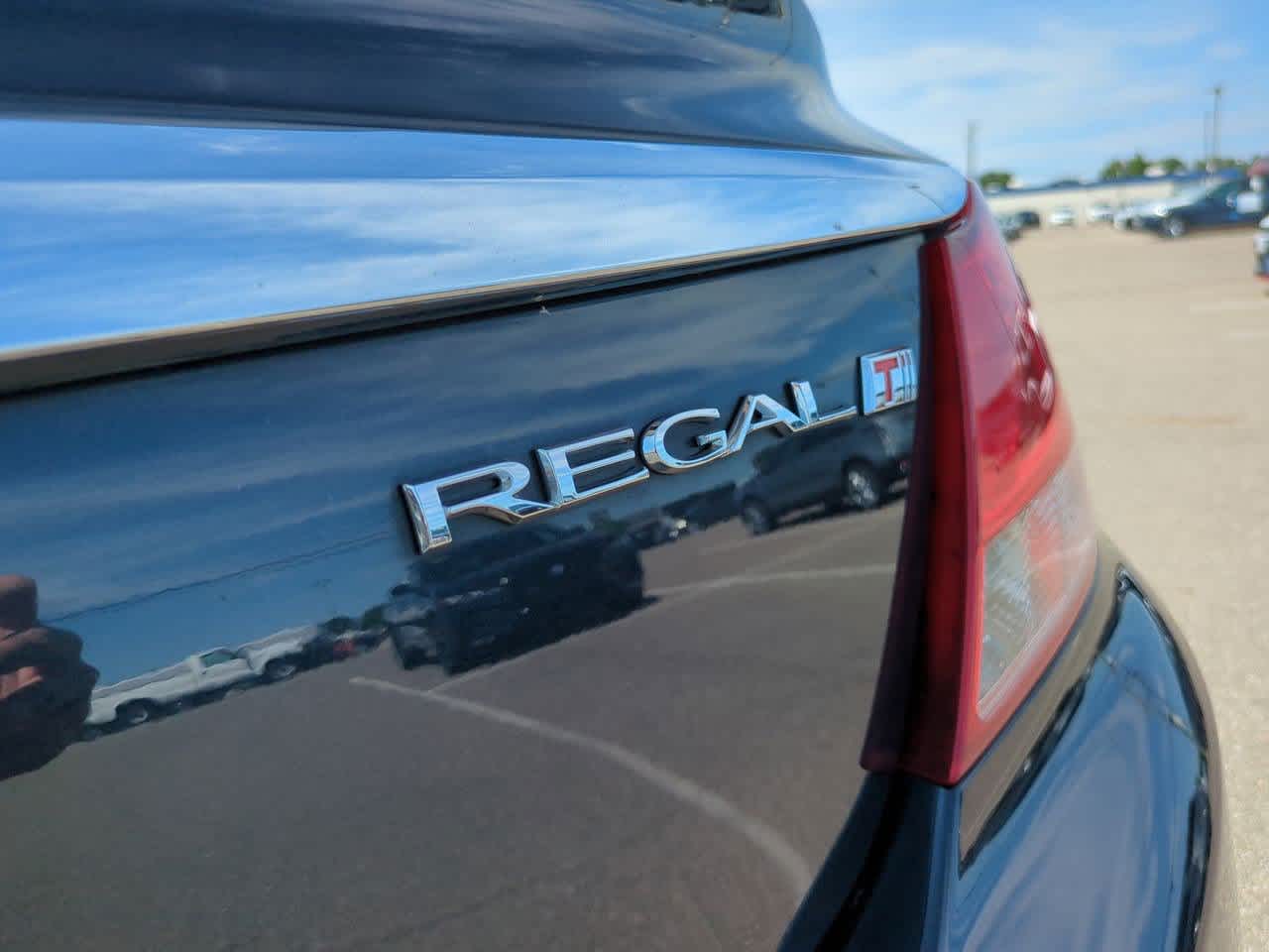 2013 Buick Regal Premium 11