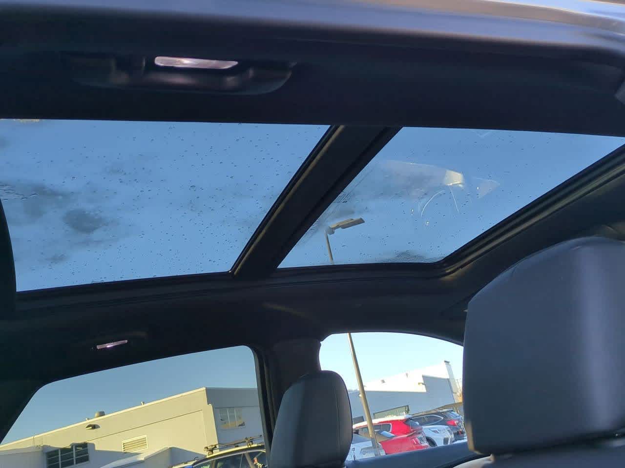 Thumbnail: 2024 Cadillac XT5 - 21