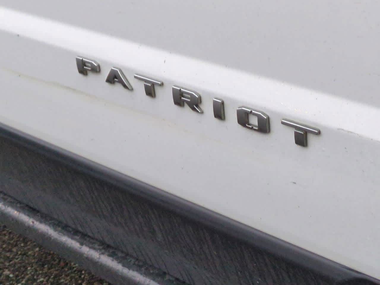 Thumbnail: 2016 Jeep Patriot - 12