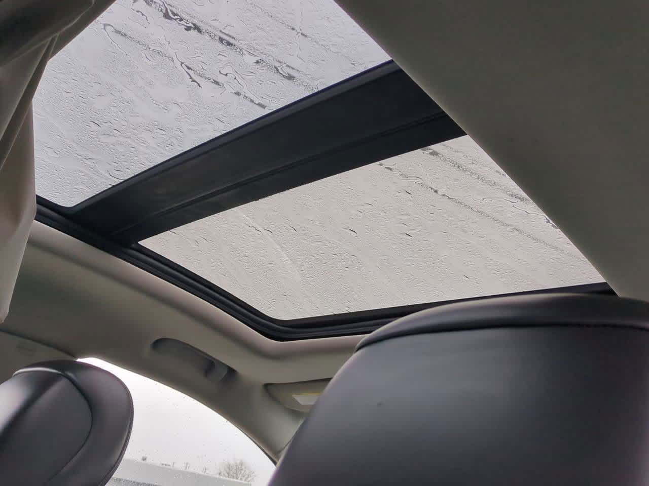 Thumbnail: 2010 Buick LaCrosse - 21