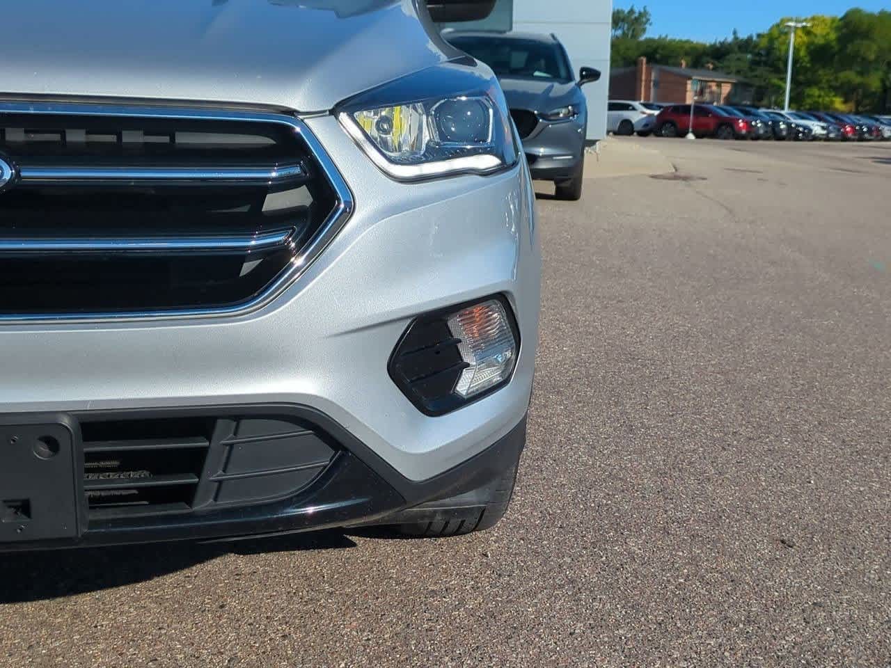 Thumbnail: 2018 Ford Escape - 10