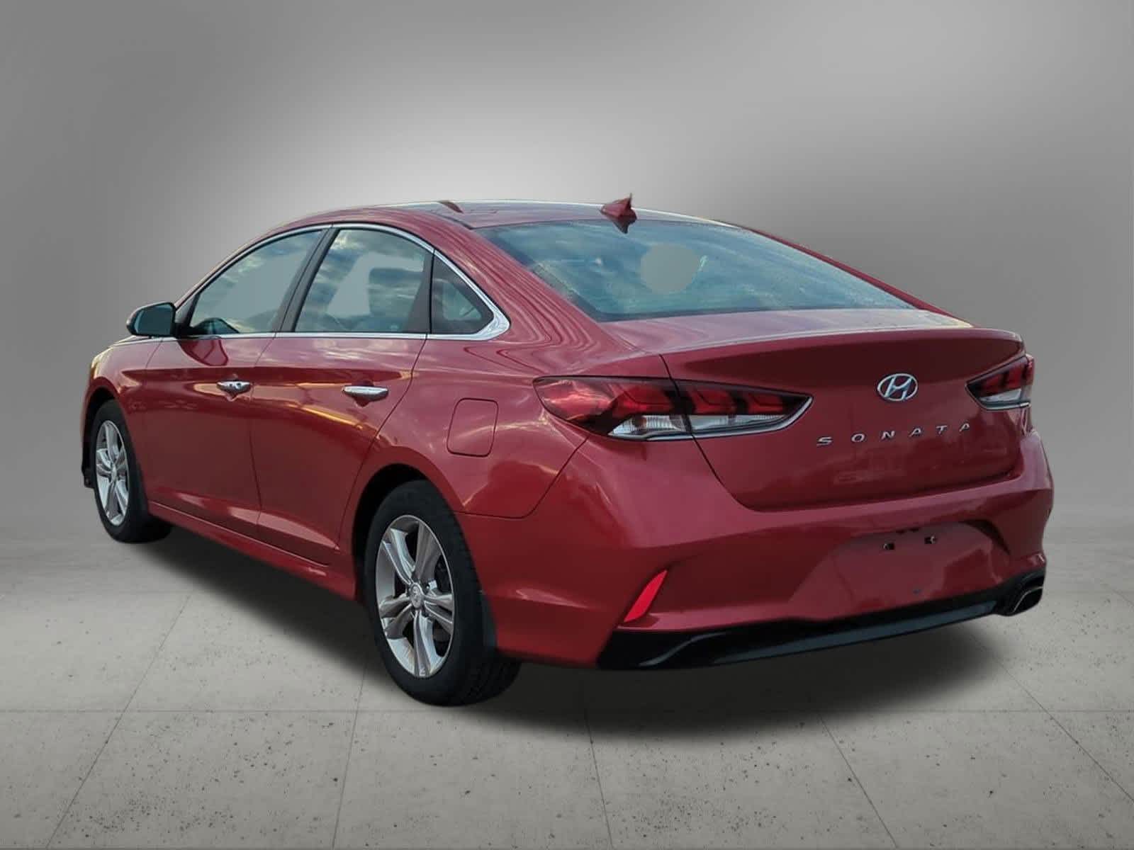 Thumbnail: 2019 Hyundai Sonata - 4