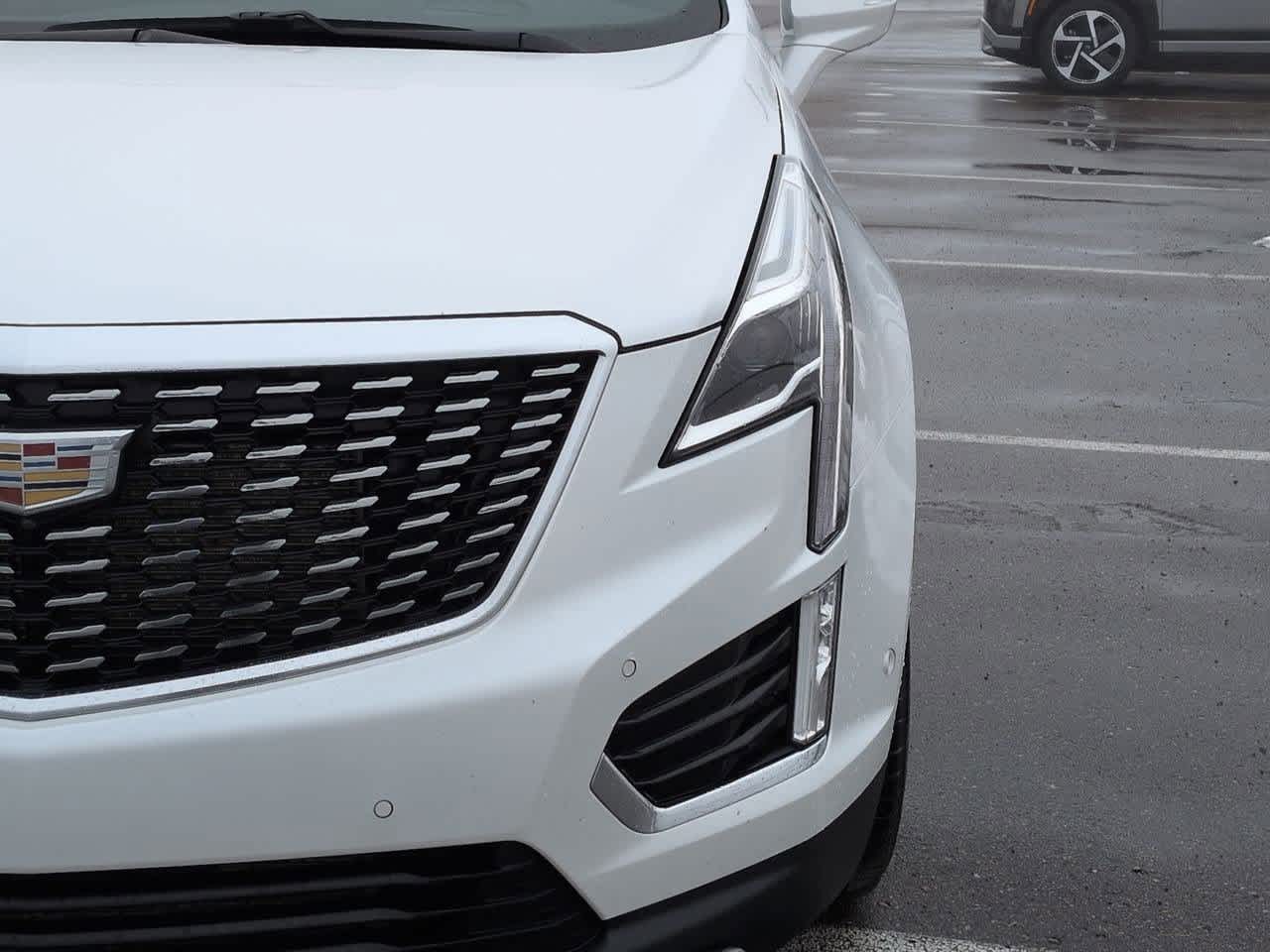 Thumbnail: 2020 Cadillac XT5 - 10