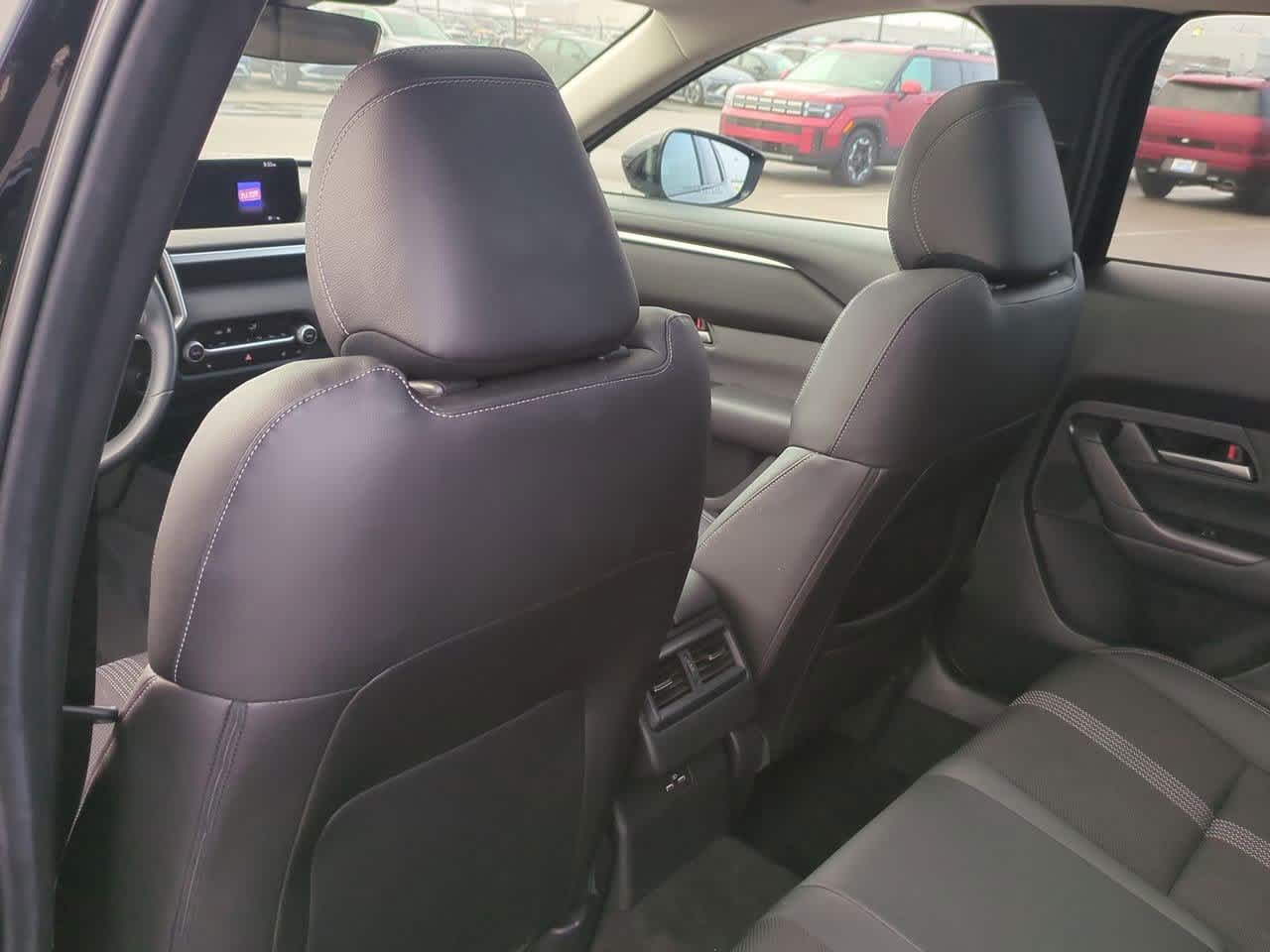 Thumbnail: 2023 Mazda CX-50 - 17