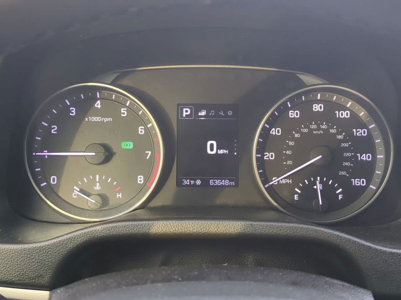 Thumbnail: 2017 Hyundai Elantra - 32