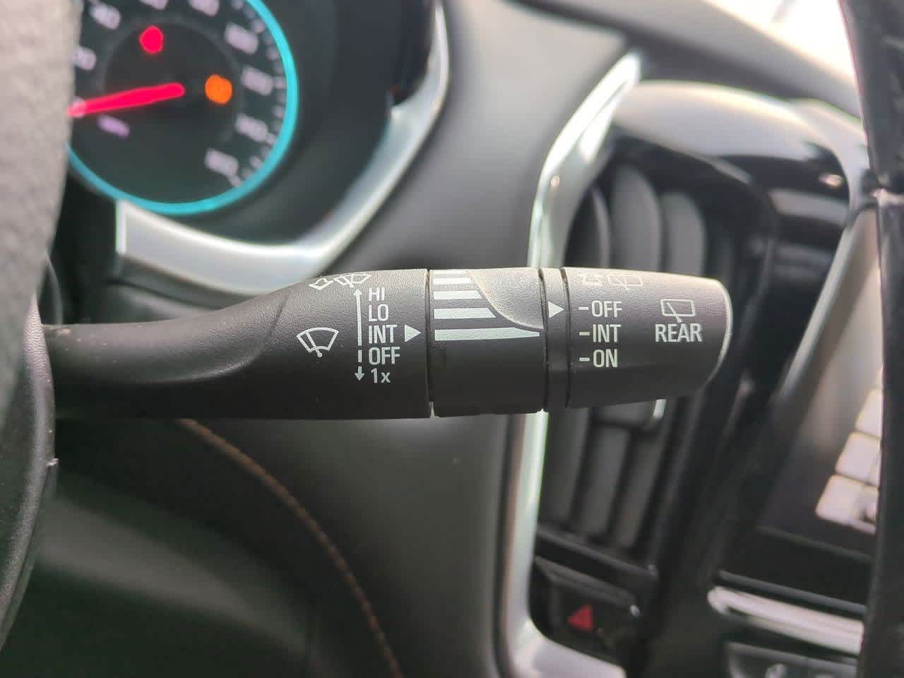 Thumbnail: 2019 Chevrolet Traverse - 26