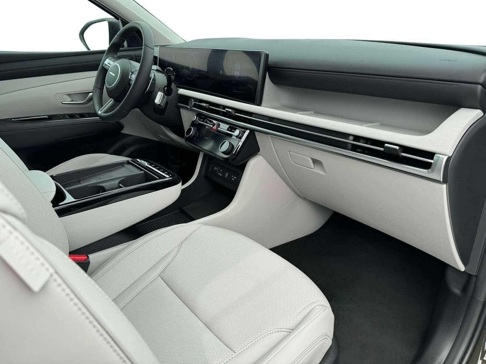 Thumbnail: 2025 Hyundai Tucson - 15