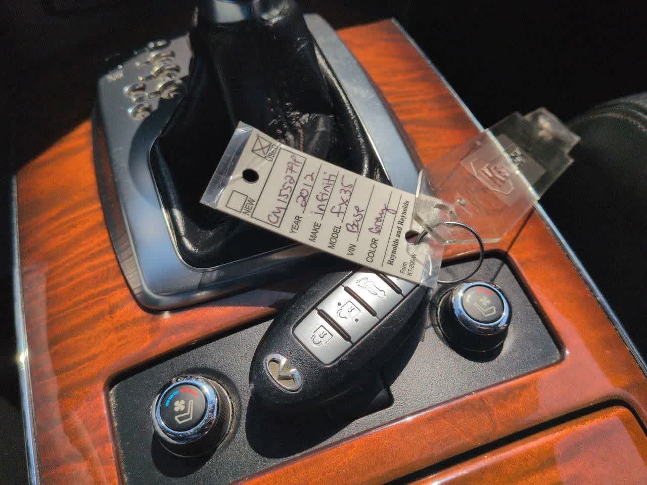 Thumbnail: 2012 INFINITI FX35 - 34