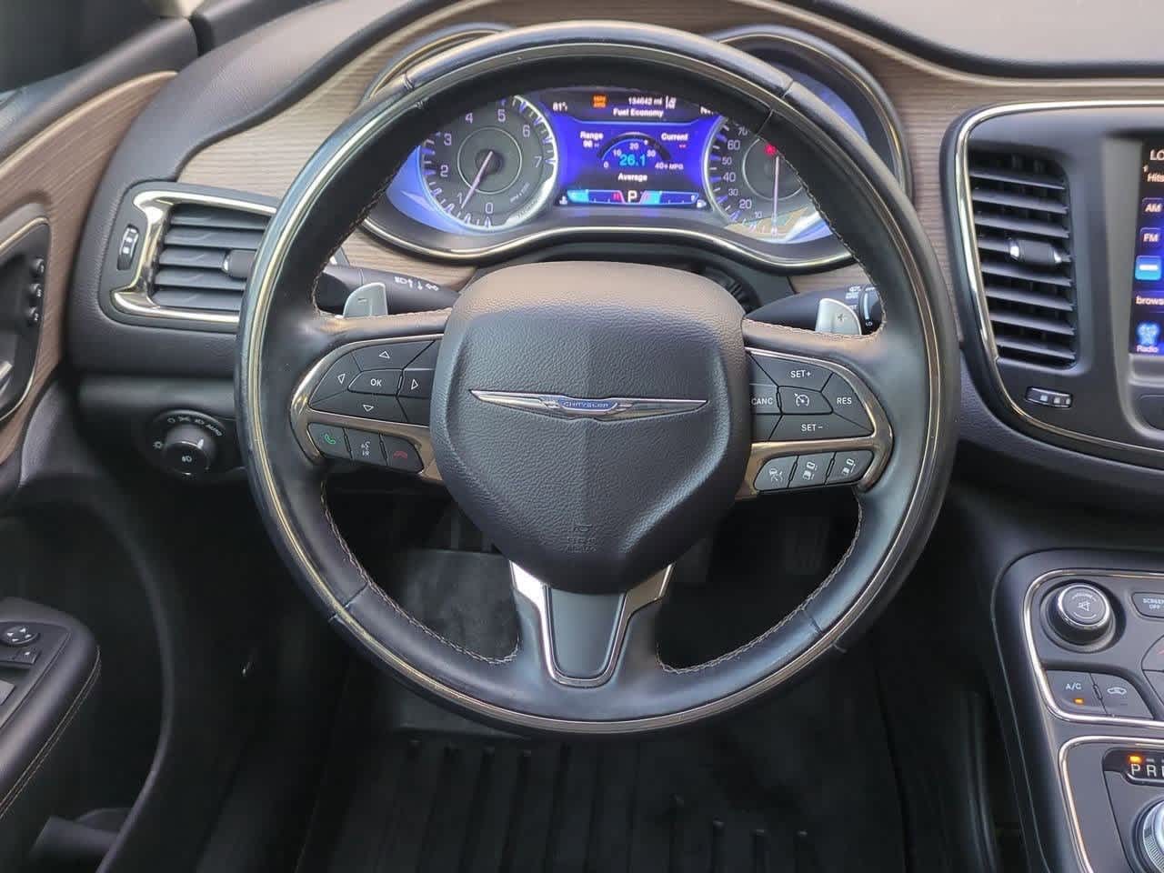 Thumbnail: 2015 Chrysler 200 - 21
