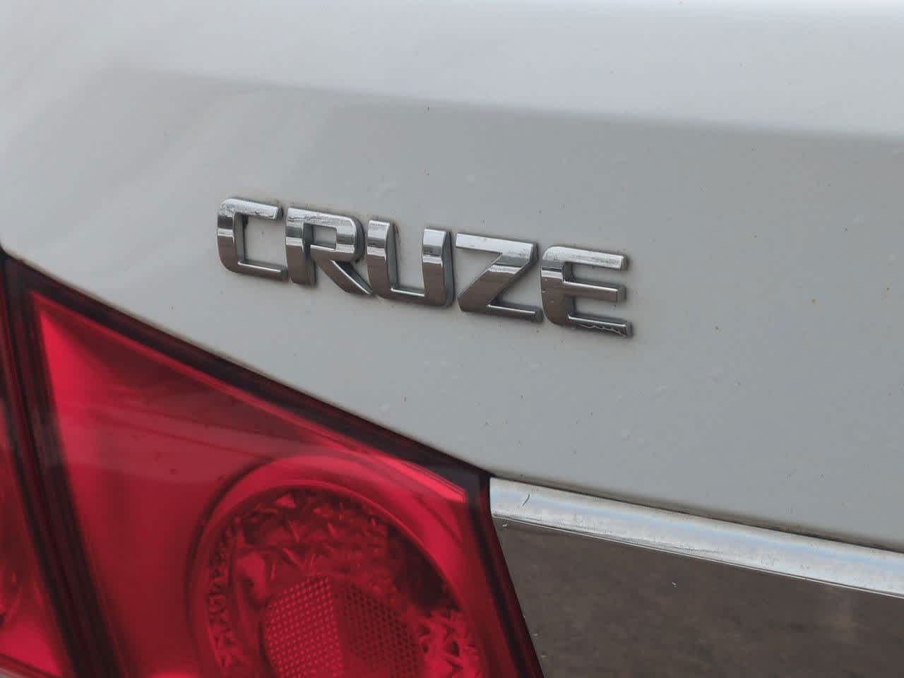 Thumbnail: 2013 Chevrolet Cruze - 12