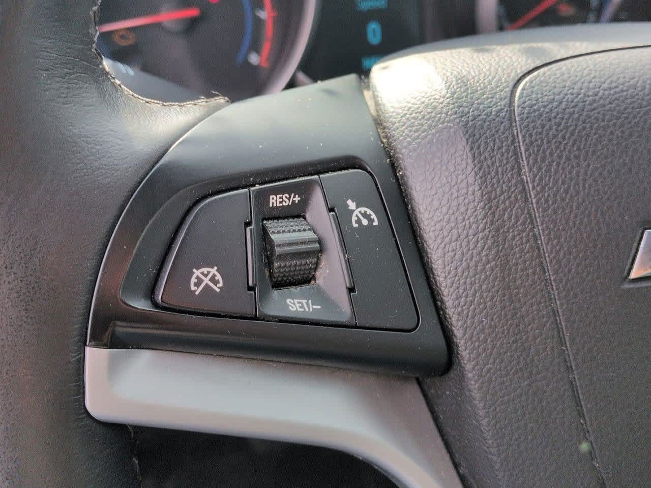 Thumbnail: 2014 Chevrolet Cruze - 23