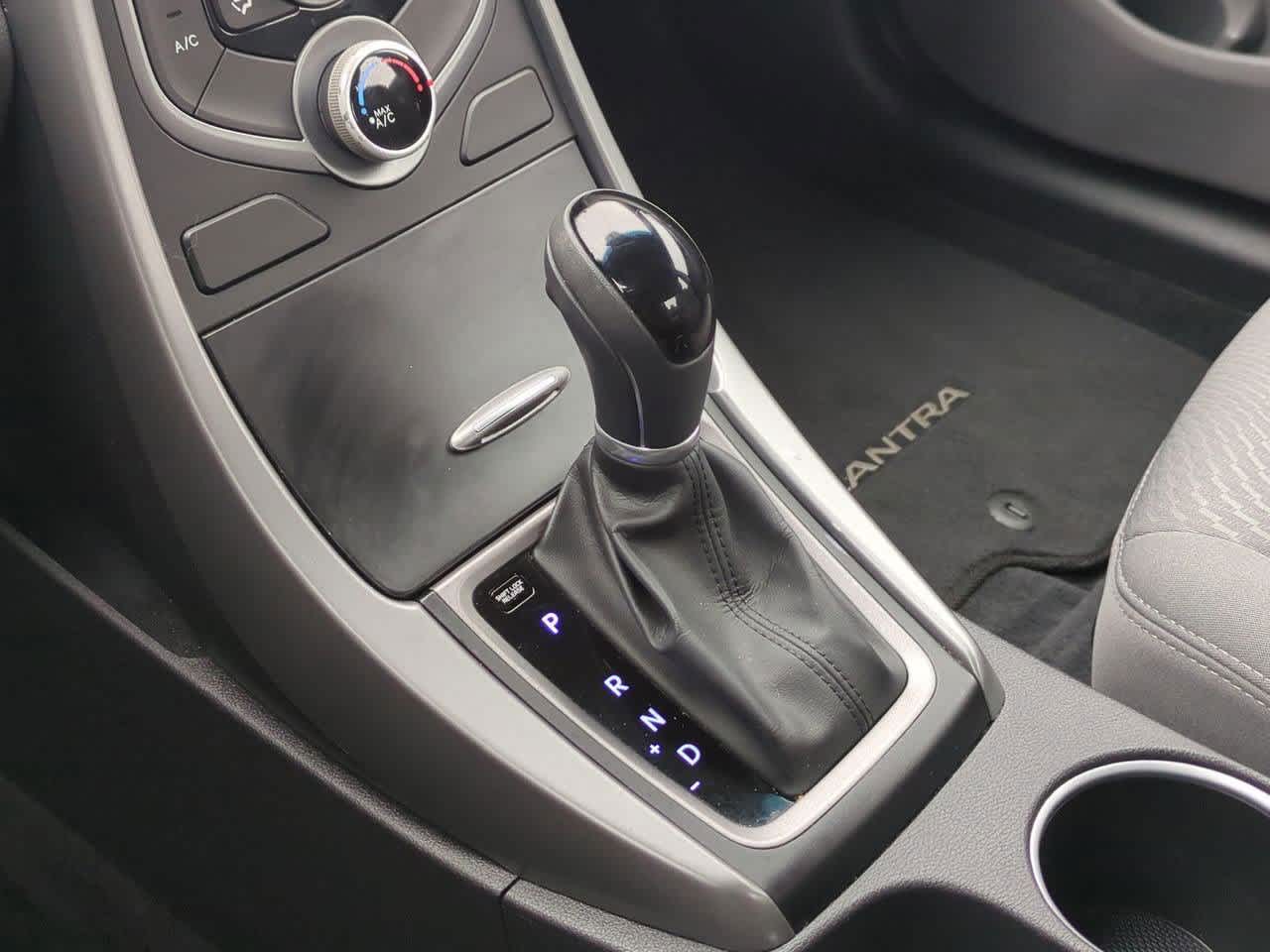 Thumbnail: 2014 Hyundai Elantra - 29