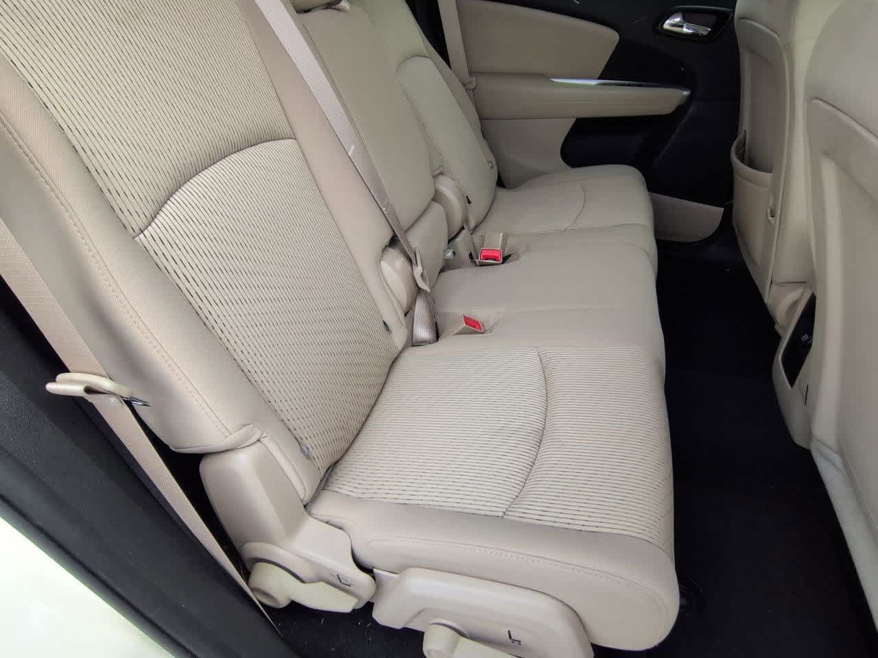 Thumbnail: 2014 Dodge Journey - 21