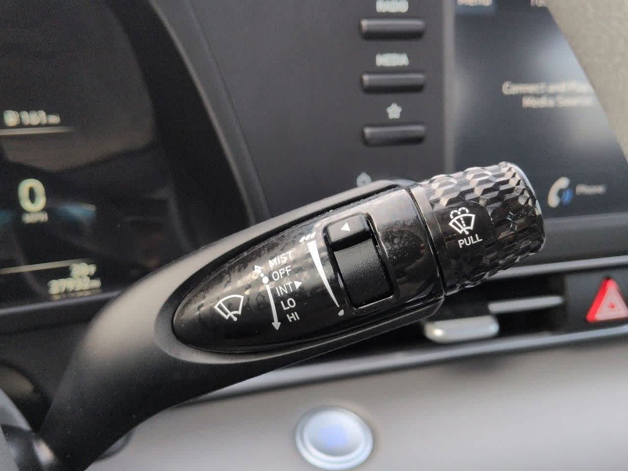 Thumbnail: 2023 Hyundai Elantra - 25